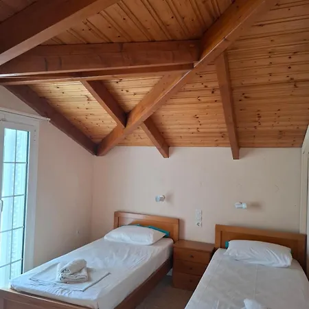 Sunflower Apartments&studios Laganas
