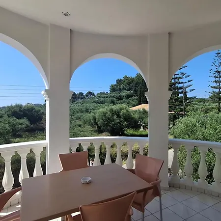 Apartahotel Sunflower Apartments&studios Laganas
