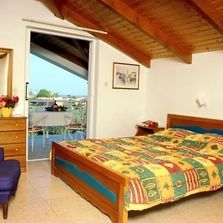 Sunflower Apartments&studios 3*