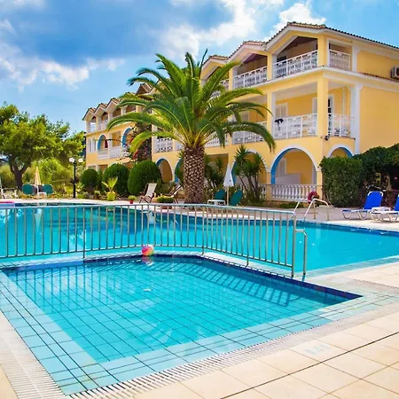 Apartahotel Sunflower Apartments&studios