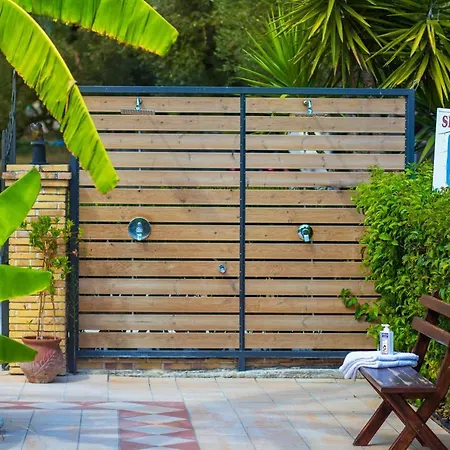 Sunflower Apartments&studios Laganas