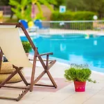 Sunflower & Aparthotel 4*