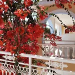 Sunflower & Aparthotel 4*