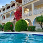 Aparthotel Sunflower & 4*