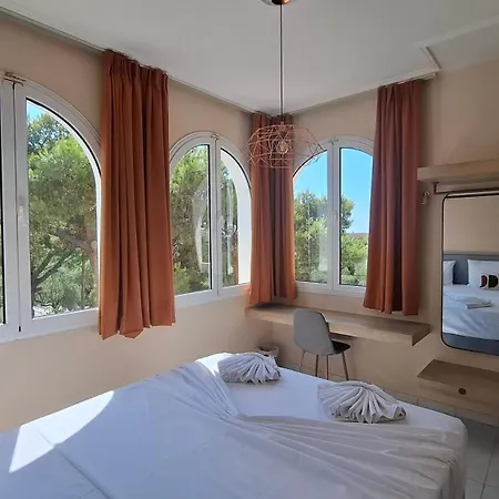 Sunflower & 4* Laganas